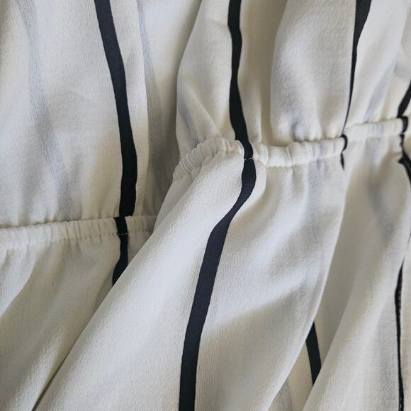 SHEIN Striped Romper 1XL - Picture 2 of 7